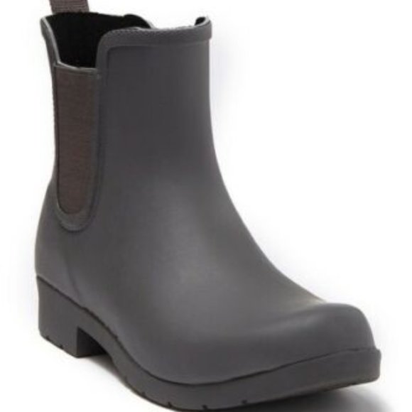 low heeled wedges